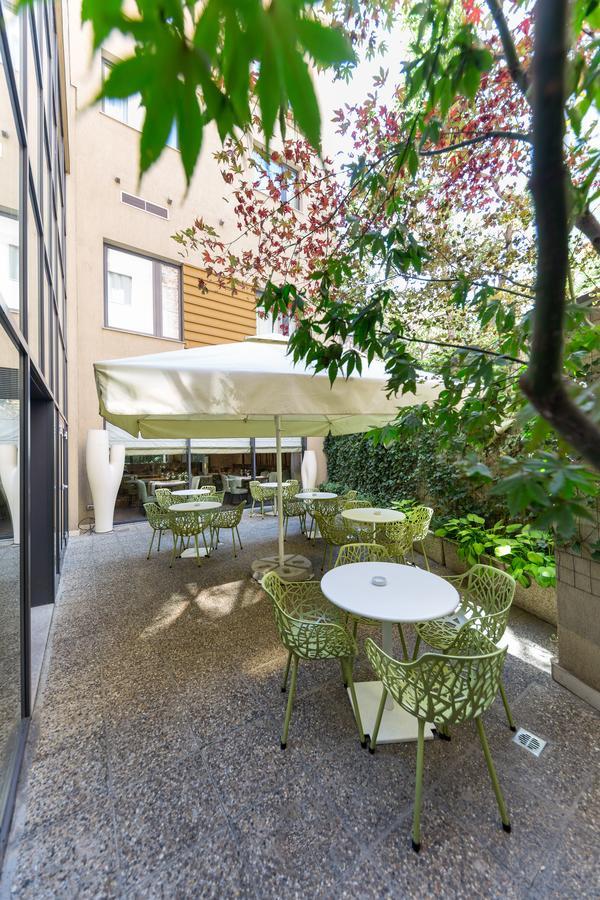 Capital Plaza Hotel Bucharest Exterior photo